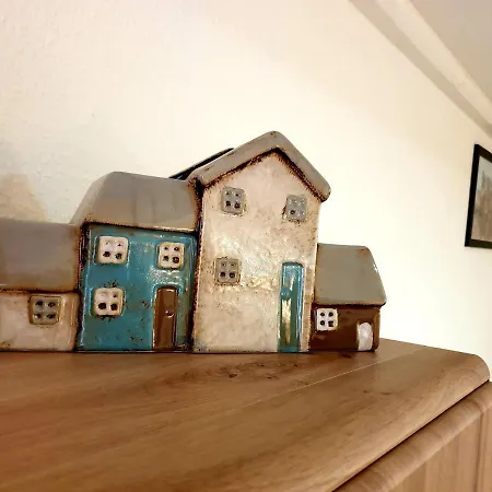 Goldstr.7